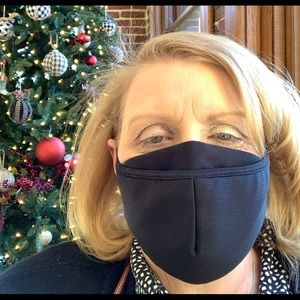 Meet your Posher, Lena